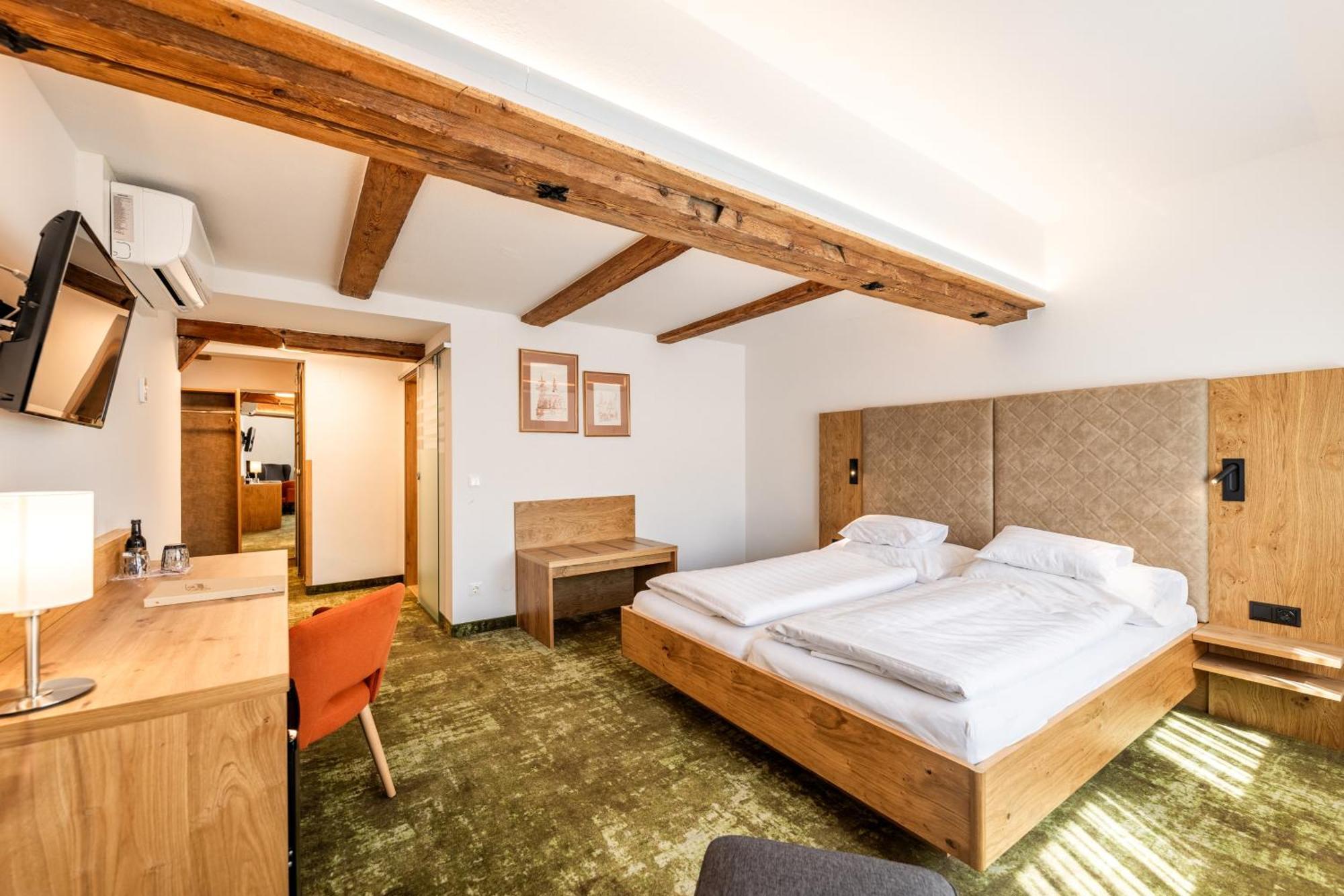 Gastagwirt Otel Eugendorf Dış mekan fotoğraf