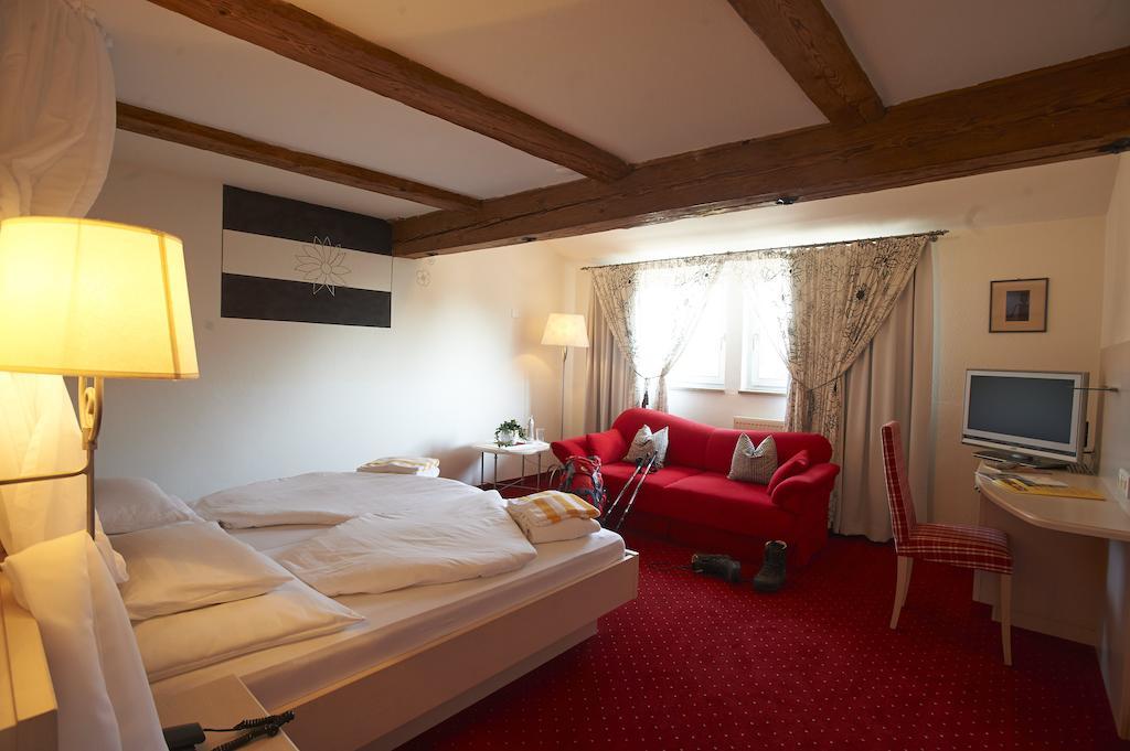 Gastagwirt Otel Eugendorf Oda fotoğraf